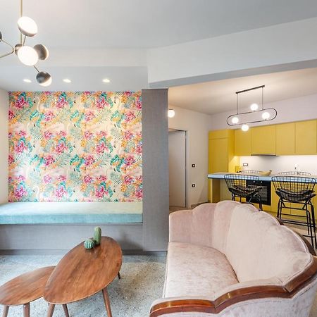 Pop Art Homm In Groovy Koukaki Apartment Atena Exterior foto