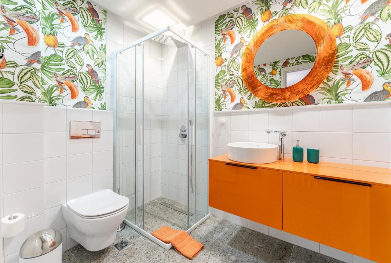 Pop Art Homm In Groovy Koukaki Apartment Atena Exterior foto